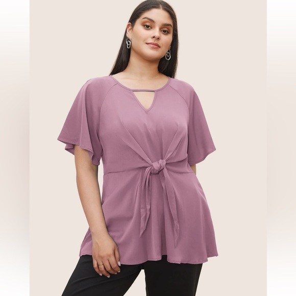 BloomChic Plus Size 3XL Plain Keyhole Knotted Front Ruffle Sleeve Blouse us22 - Picture 1 of 5